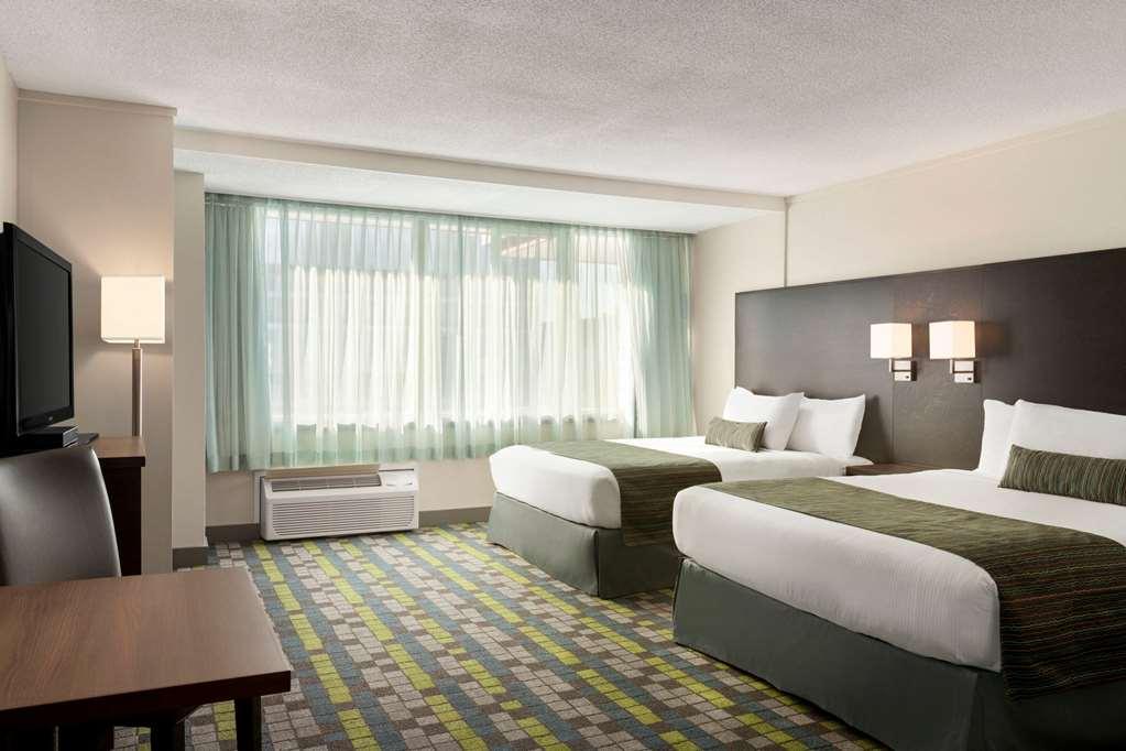 Days Inn By Wyndham Victoria Airport Sidney Bilik gambar