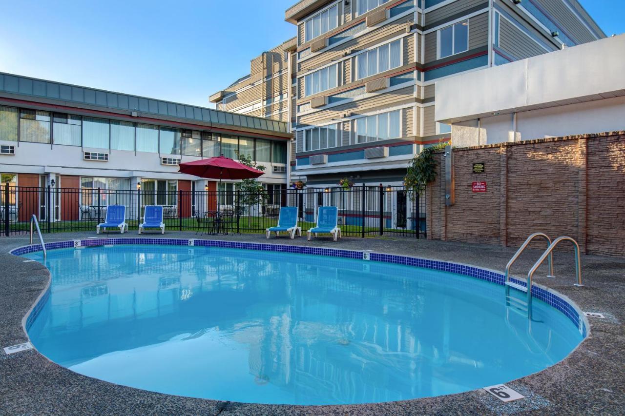 Days Inn By Wyndham Victoria Airport Sidney Luaran gambar