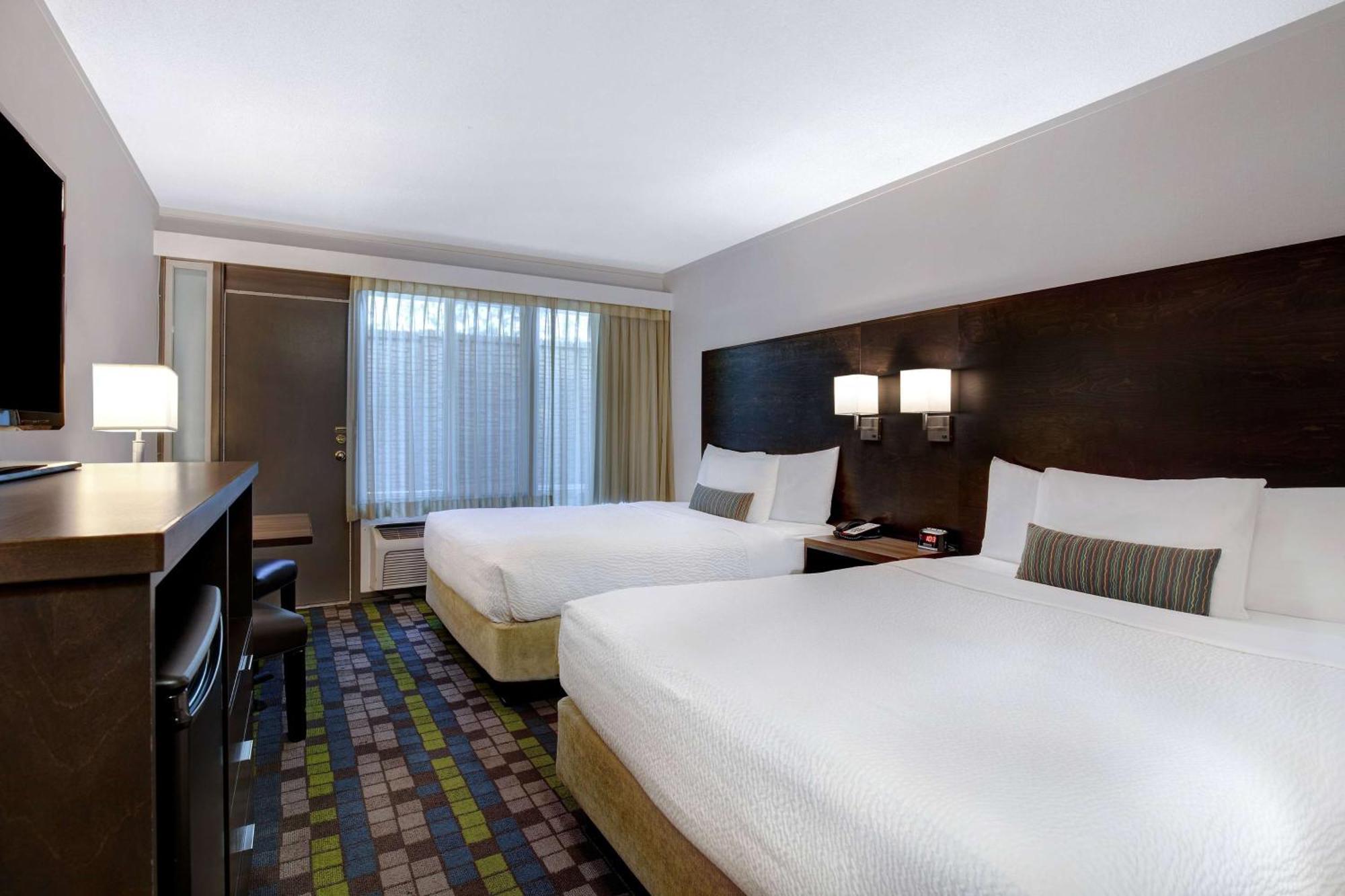 Days Inn By Wyndham Victoria Airport Sidney Luaran gambar