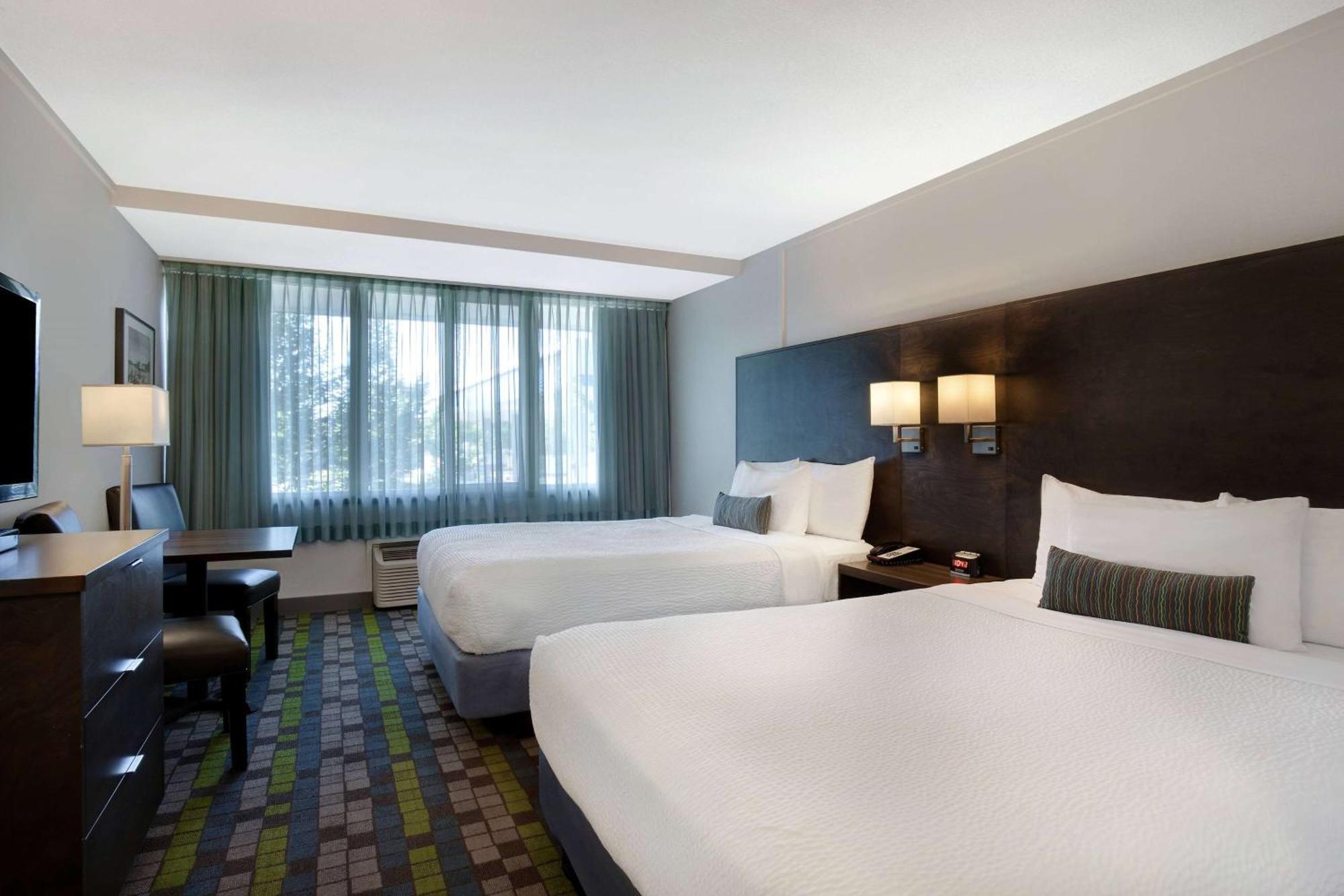 Days Inn By Wyndham Victoria Airport Sidney Luaran gambar