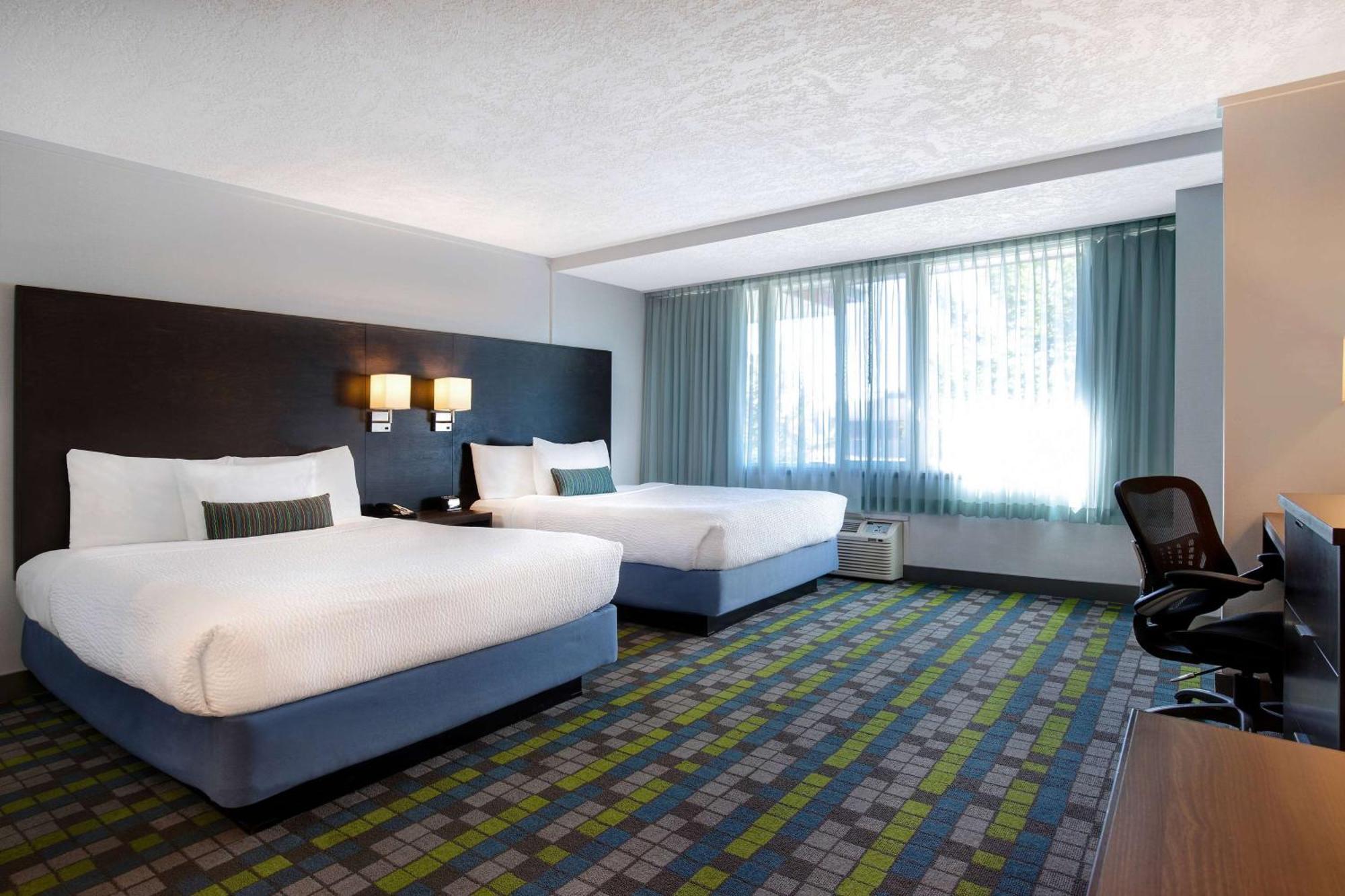 Days Inn By Wyndham Victoria Airport Sidney Luaran gambar